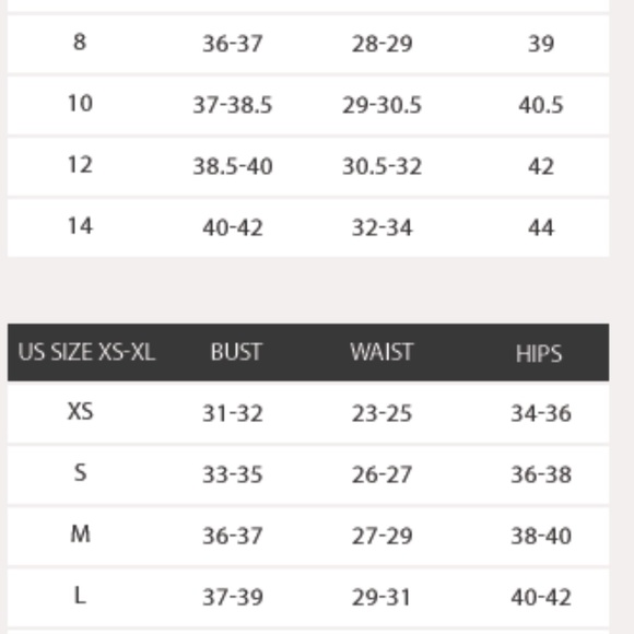 Halston HighNeck Strappy-Back Satin Gown Large. - Picture 4 of 5